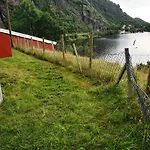 Brufjell & Parking Kro *