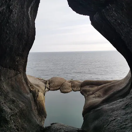 Vertshus Brufjell Hostel&parking Flekkefjord
