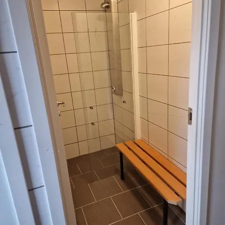 Inn Brufjell & Parking