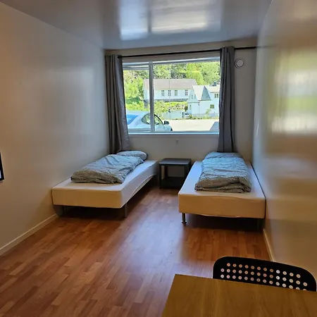 Brufjell & Parking Inn Flekkefjord