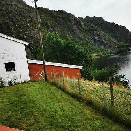 Vertshus Brufjell Hostel&parking