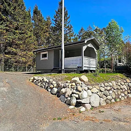 Brufjell & Parking Inn Flekkefjord