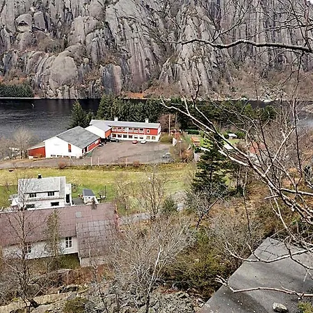 Brufjell & Parking Flekkefjord