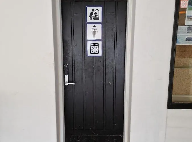 Brufjell & Parking Herberg