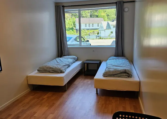 Brufjell & Parking Herberg Flekkefjord