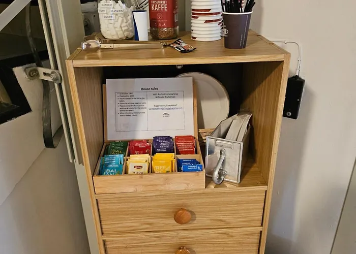 Herberg Brufjell & Parking *